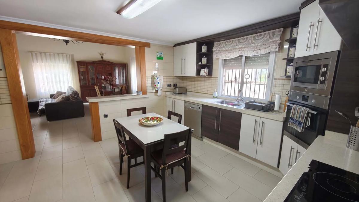 Продажа отдельного шале в  Catral, Катрал photo 4