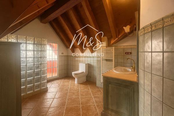 Chalet independiente en venta en Catral, Catral
thumbnail 2
