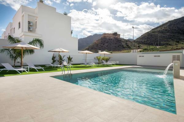 Chalet pareado photo 2