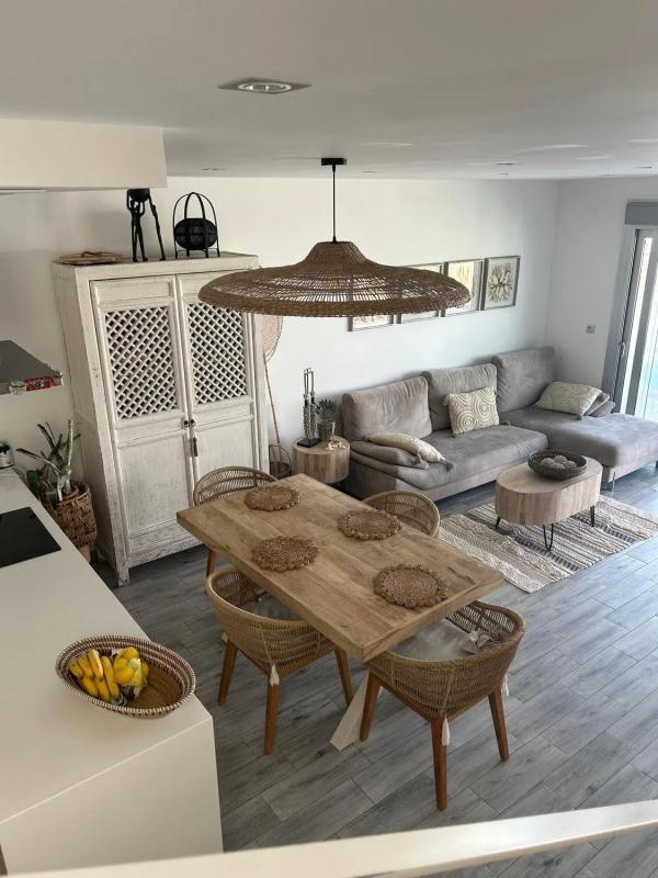 Sale of independent chalet in Calle València, Daya Nueva
photo 3