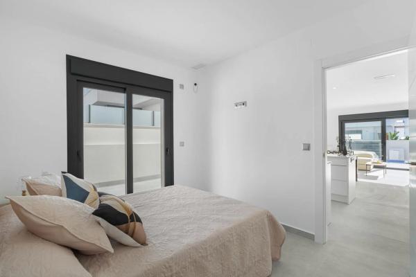 Chalet pareado photo 2