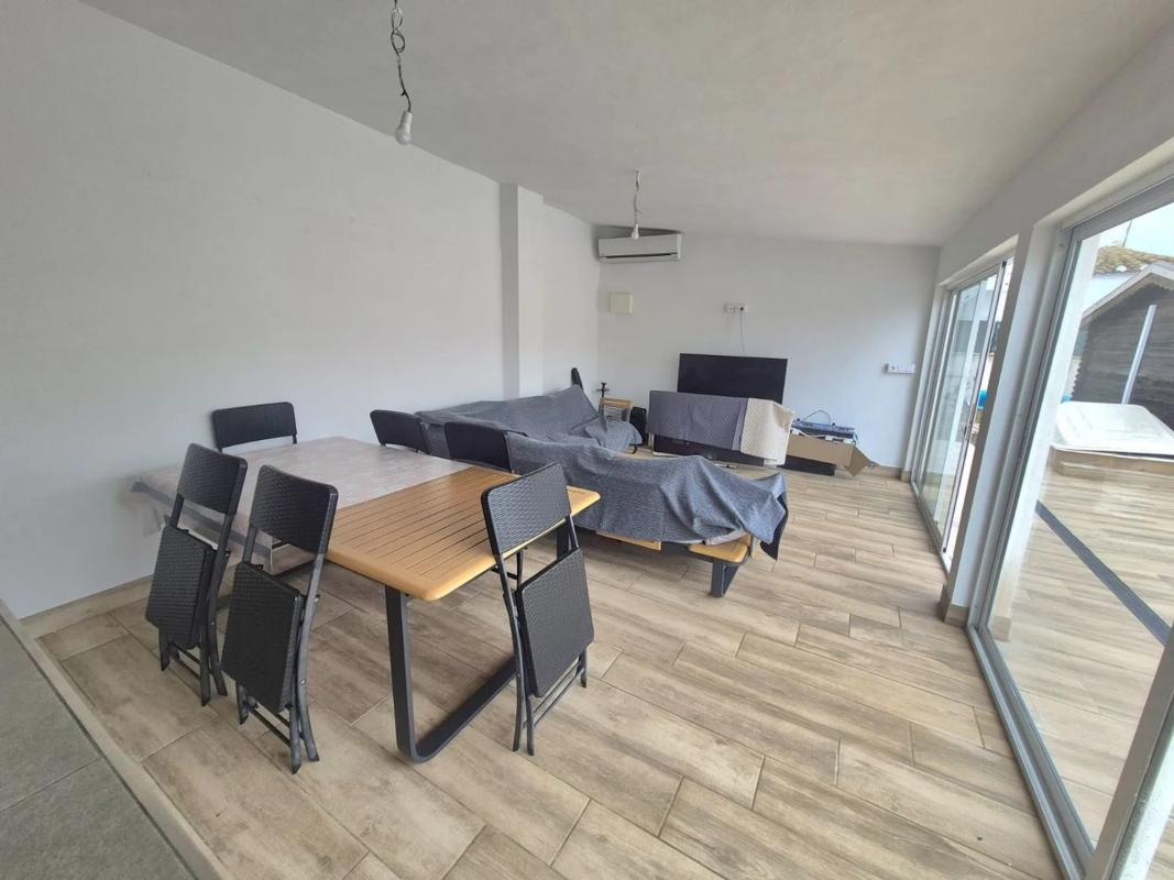 Sale of independent chalet in Dolores, Dolores
 photo 3