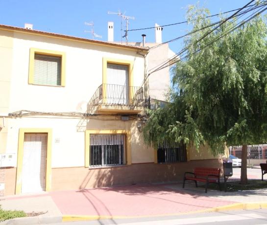 Chalet pareado photo 1