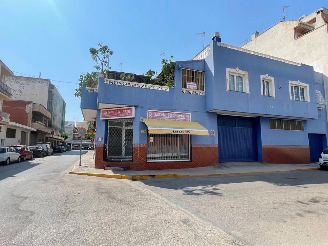 Propiedades en venta y alquiler en España photo 1
