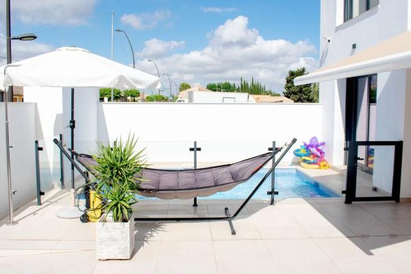 Independent chalet for sale in Formentera del Segura, Formentera del Segura
thumbnail 1