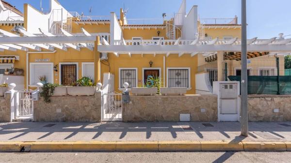 Chalet independiente en venta en Formentera del Segura, Formentera del Segura thumbnail 1
