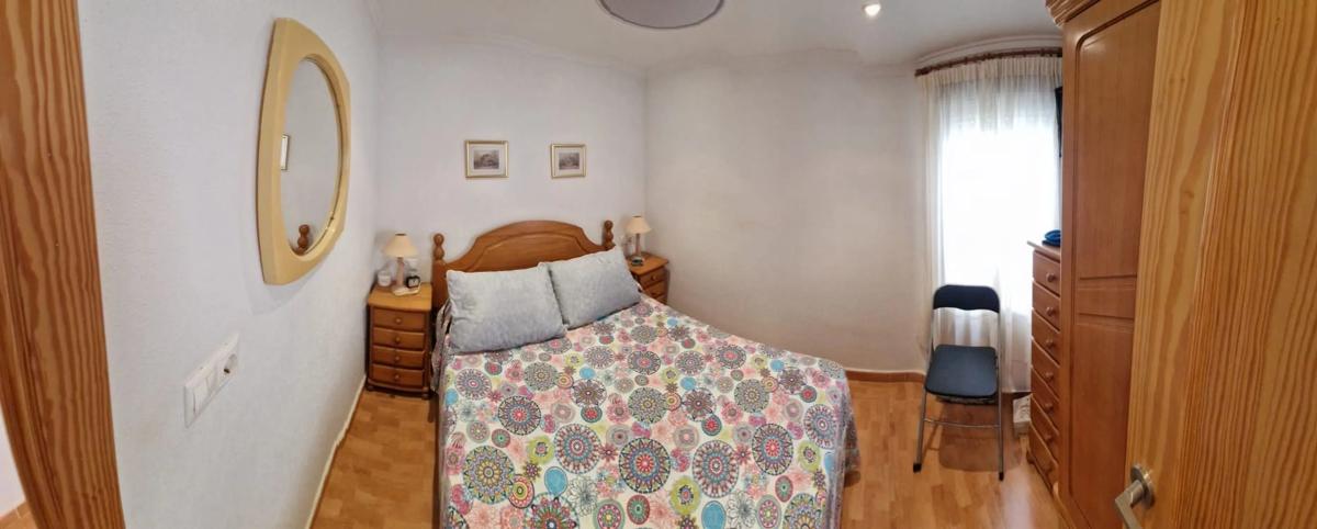Venta de piso en Calle Azorín, 9, Guardamar del Segura
photo 2
