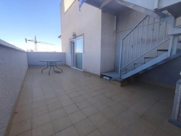 Ático en venta en Avenida del Puerto, Guardamar del Segura photo 1