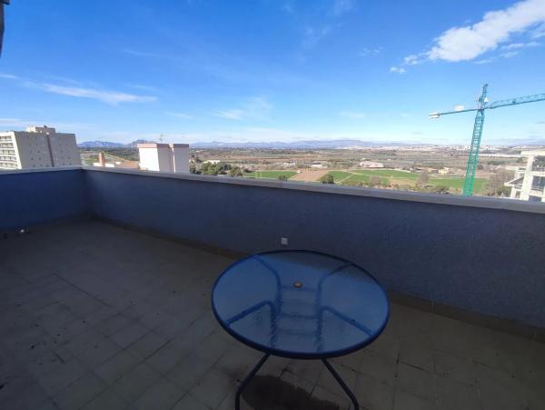 Ático en venta en Avenida del Puerto, Guardamar del Segura thumbnail 1