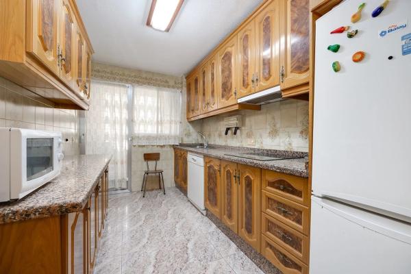 Квартира на продажу на  Avenida del País Valencià, Гуардамар-дель-Сегура photo 1
