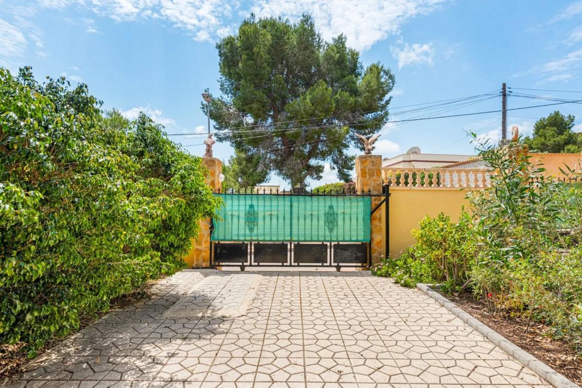 Продажа отдельного шале в Jacarilla, Хаkarilla photo 5