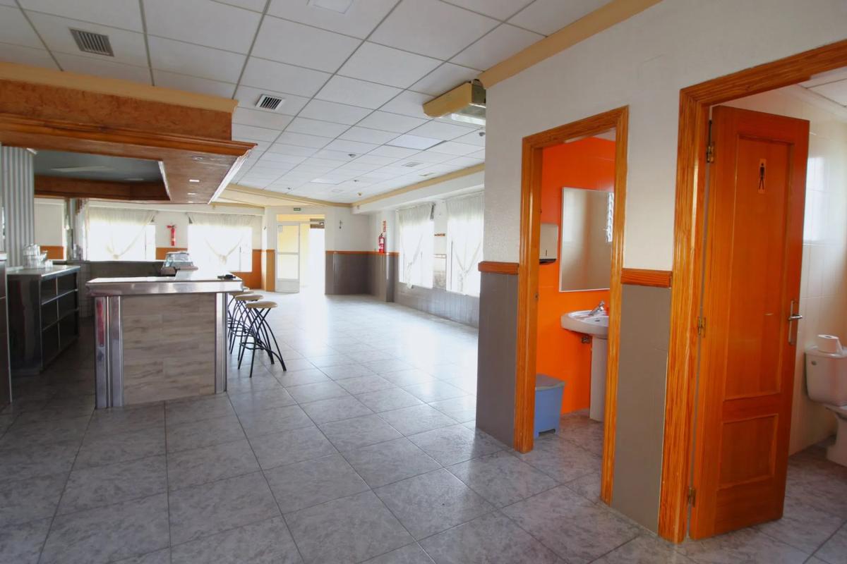 Недвижимость на продажу и в аренду в Испании photo 3