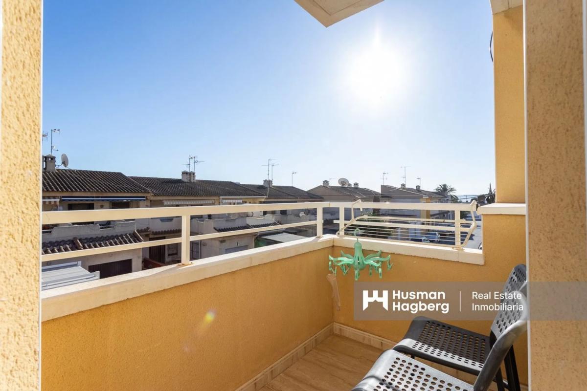 Продажа квартиры на Calle Las Palmeras, Лос-Монтесинос
 photo 2
