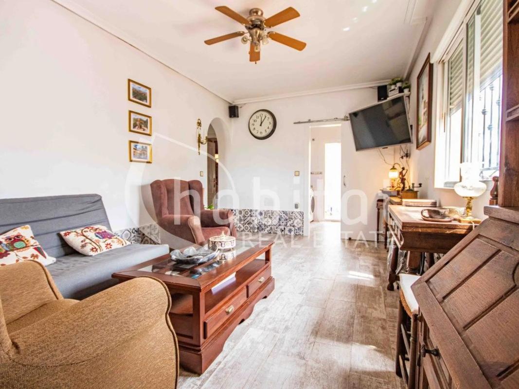 Venta de chalet adosado en Calle Taray, 12 , Los Montesinos photo 3