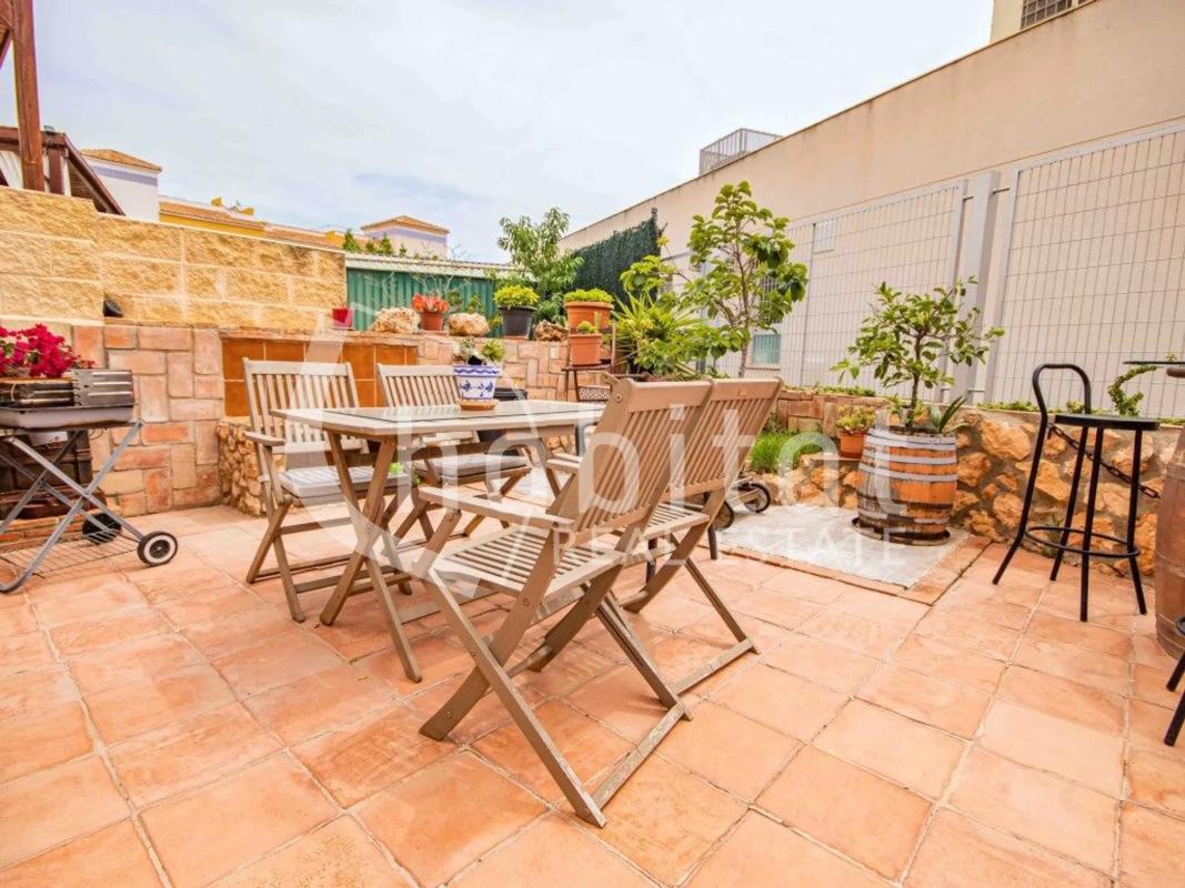 Venta de chalet adosado en Calle Taray, 12 , Los Montesinos photo 5