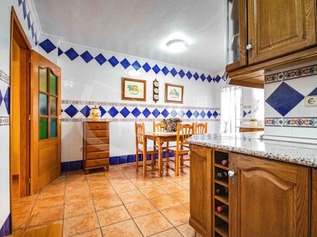 Sale of townhouse in Calle Limonero, 2 -4 , Los Montesinos photo 5
