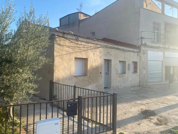 Dom szeregowy na sprzedaż w  Calle Orihuela, 12 , Orihuela photo 1