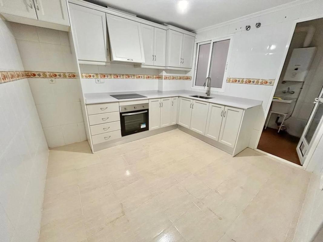 Venta de piso en Calle Aragon, 20, Orihuela
 photo 2