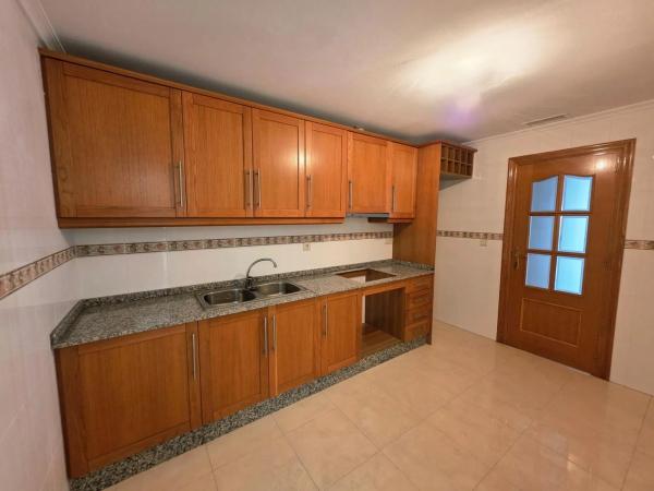Mieszkanie na sprzedaż w Orihuela Ciudad, Orihuela photo 1