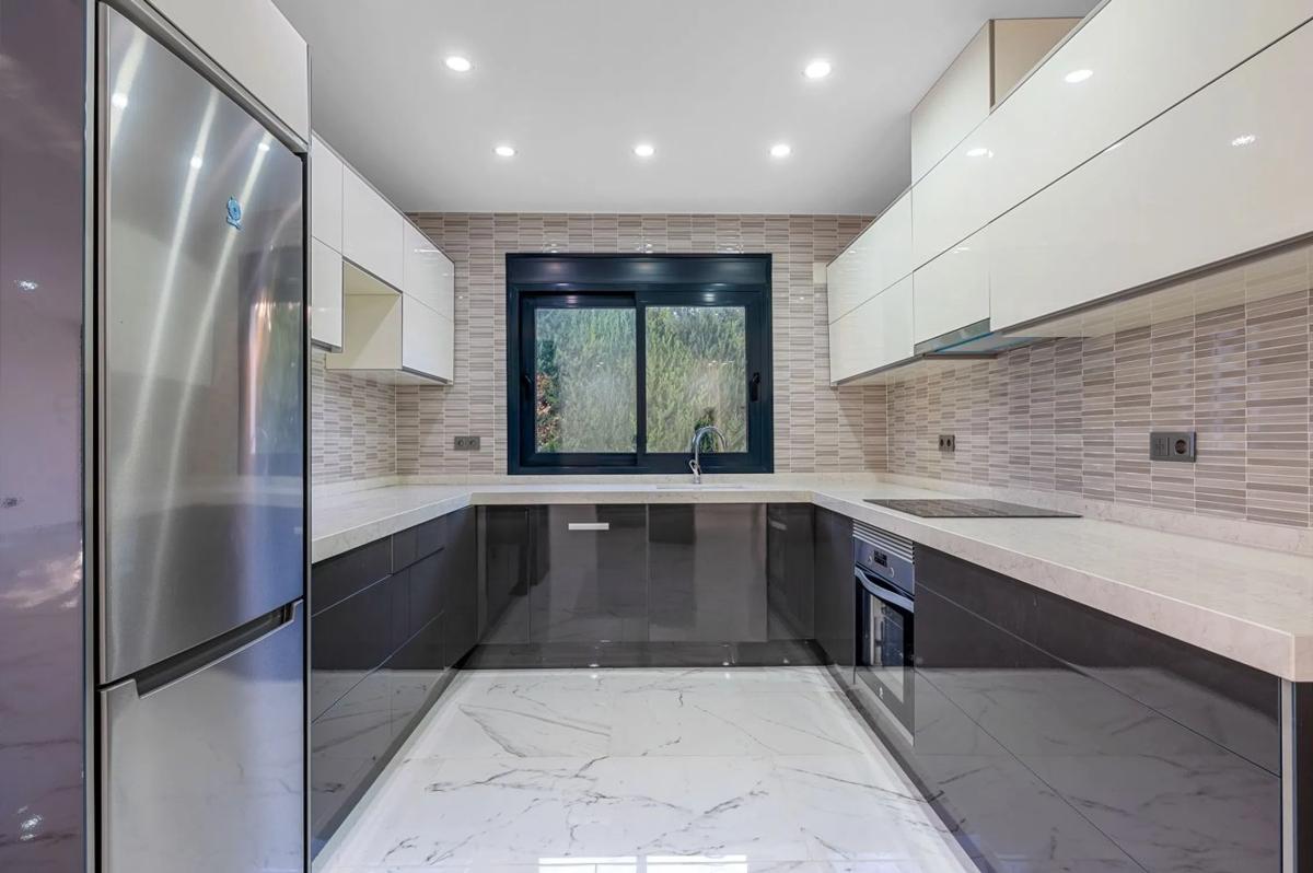 Sale of independent chalet in Calle José Zorrilla, Orihuela
photo 2