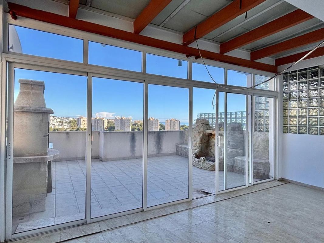 Duplex sale in Calle Rube Darío Cmor, Orihuela photo 4