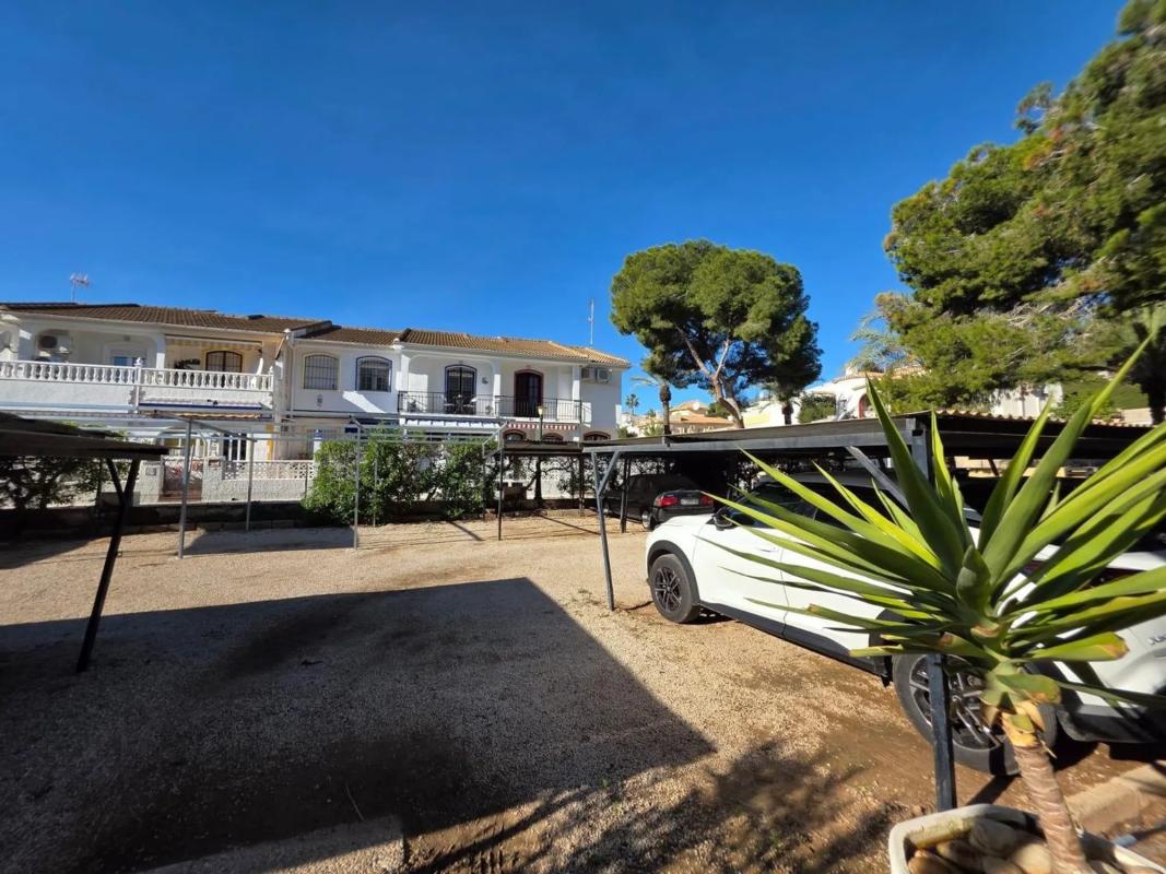 Venta de piso en Barrio La Zenia, Orihuela
 photo 2