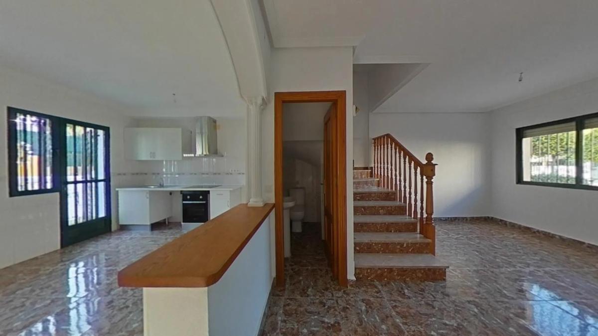 Properties for sale and rent in Spain photo 3