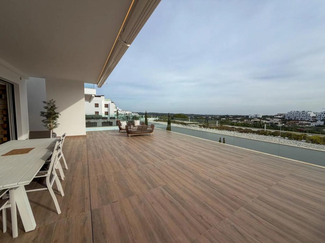 Venta de piso en Avenida de las Colinas, 16, Orihuela
photo 2