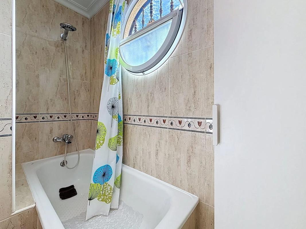 Venta de piso en 46 s/n callebaltico, Orihuela
photo 4