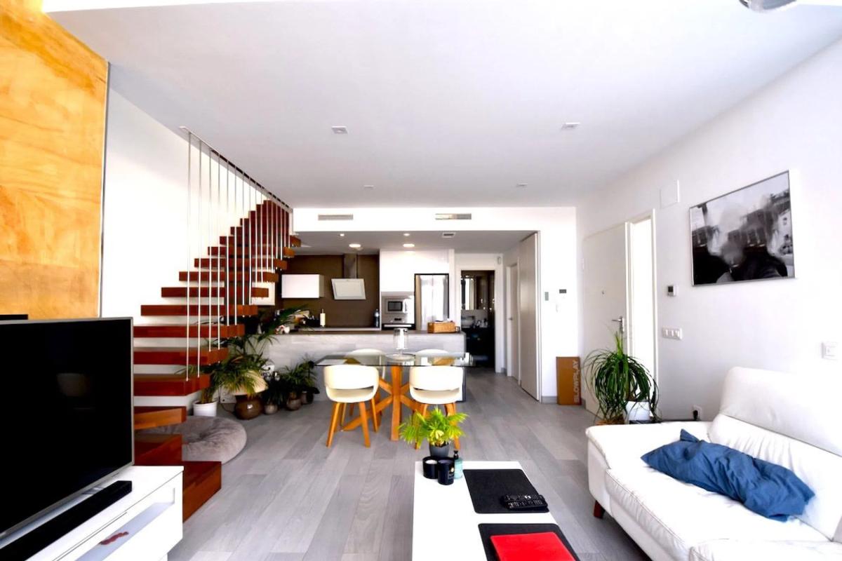 Sale of independent chalet in Calle olite, 9, Orihuela
photo 4
