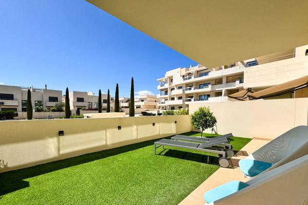 Piso en venta en Calle Alcatraz, 4, Orihuela
photo 1