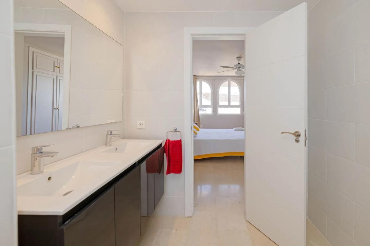 Продажа дуплекса на Urbanización Marbesa, Марбелла photo 5