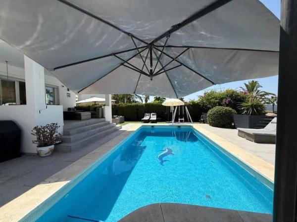 Chalet wolnostojący na sprzedaż w  Avenida Aragon, Marbella photo 4