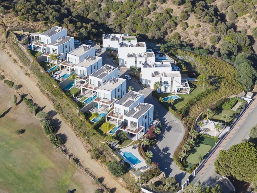Sale of independent chalet in Avenida de los Acebos, 4, Marbella
 photo 2
