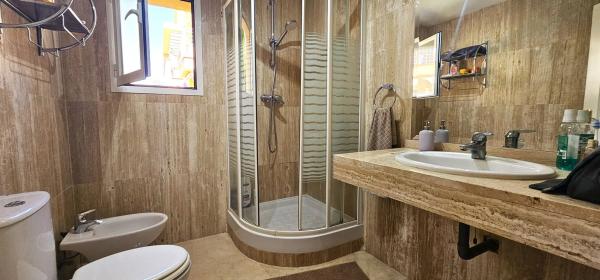 Квартира на продажу на Urbanizacion Elviria Sur, Марбелла photo 1