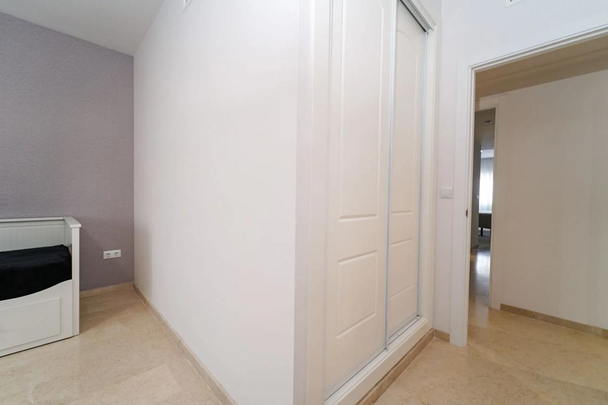 Sprzedaż poddasza w  CL HIEDRA-UR ELVIRIA, 6, Marbella photo 2