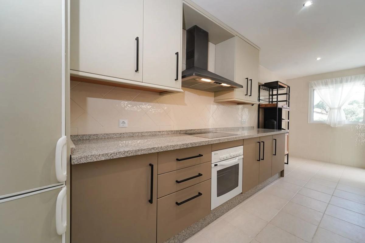 Sprzedaż poddasza w  CL HIEDRA-UR ELVIRIA, 6, Marbella photo 3