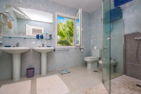Independent chalet for sale in Urbanización Marbesa, Marbella
 photo 4