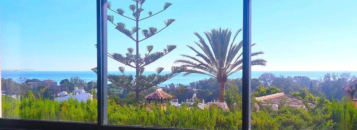 Venta de chalet independiente en PS URUGUAY DE (LAS CUMBRES), 25, Marbella
photo 2