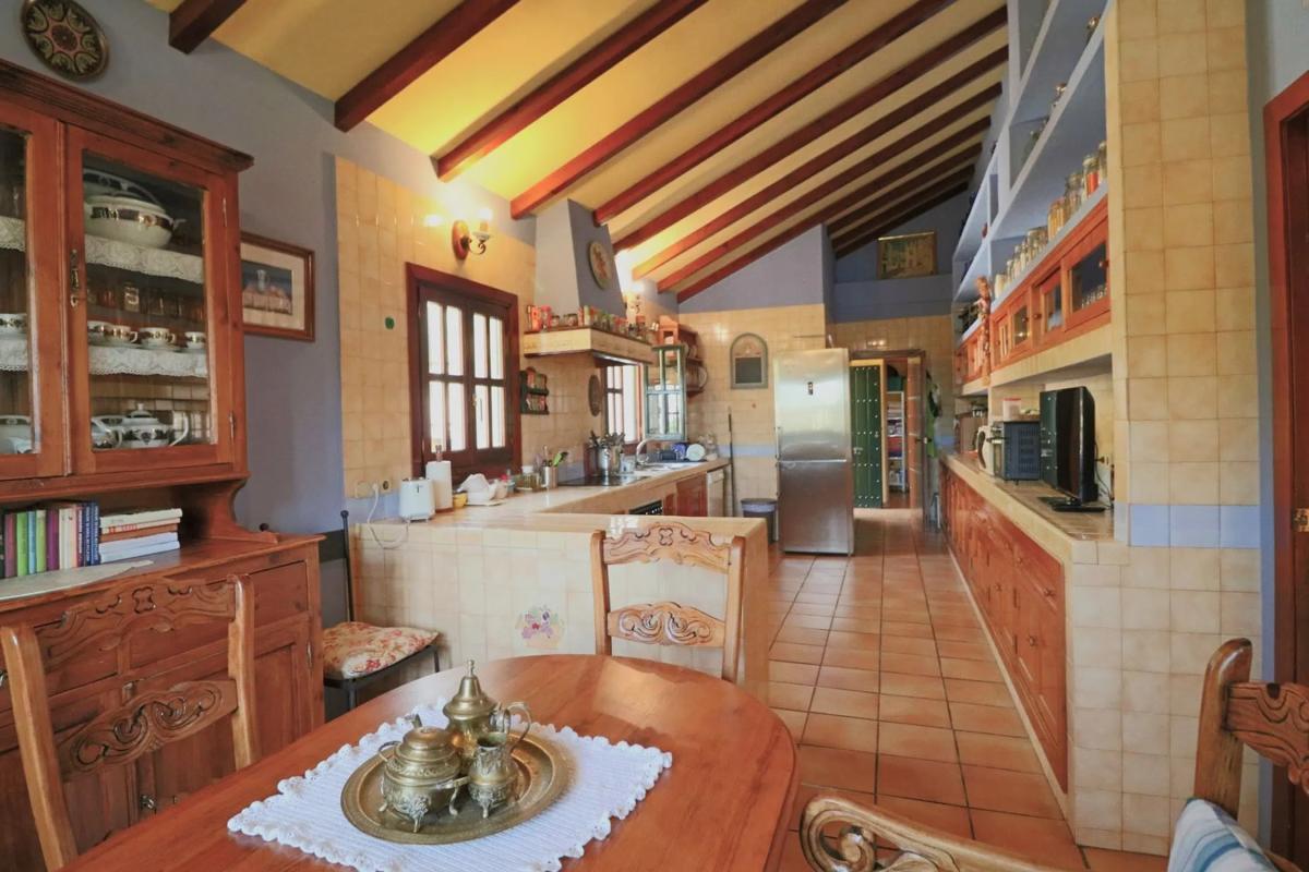 Sale of independent chalet in PS FRANCIA DE (CER MEZCLADO), Marbella
photo 2