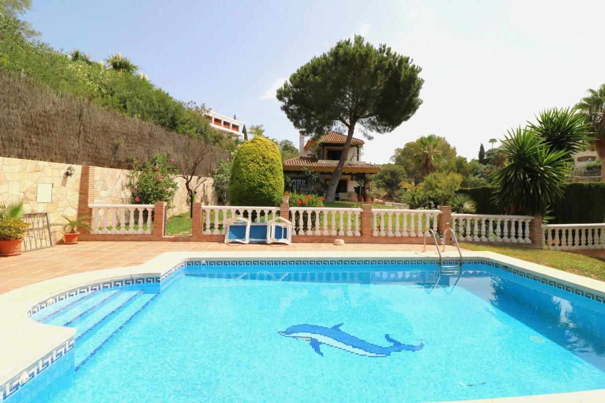 Sale of independent chalet in PS FRANCIA DE (CER MEZCLADO), Marbella
photo 5