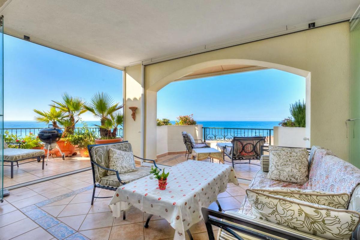 Penthouse sale in  CL MAR DE LA TRANQUILIDAD, Marbella photo 4