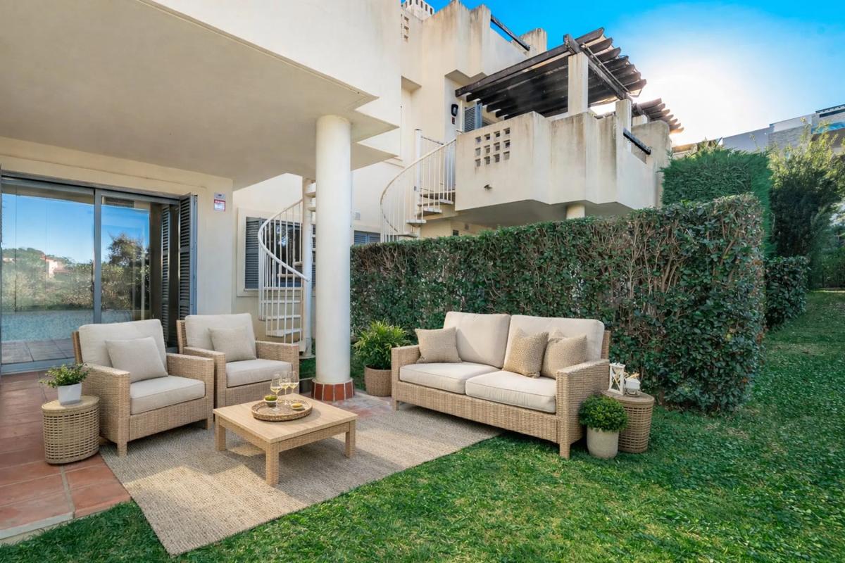 Sale of townhouse in  CL ROMANA-UR ARTOLA ALTA , Marbella photo 5