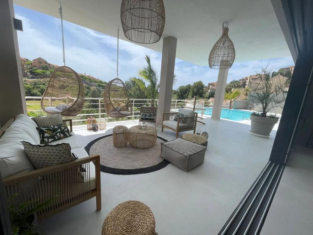 Sprzedaż niezależnego domku jednorodzinnego w  Barrio Santa María, Marbella photo 2