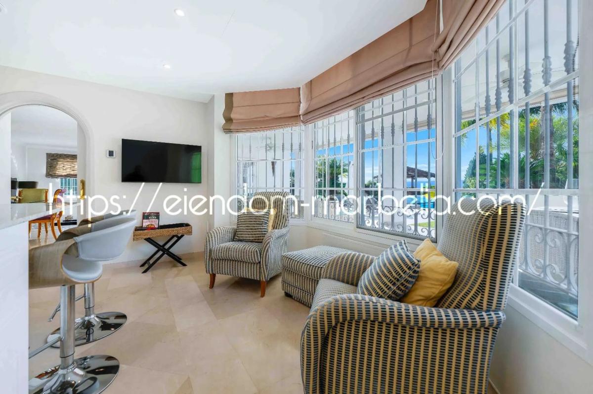 Sprzedaż niezależnego domku jednorodzinnego w Barrio Santa María, Marbella photo 5