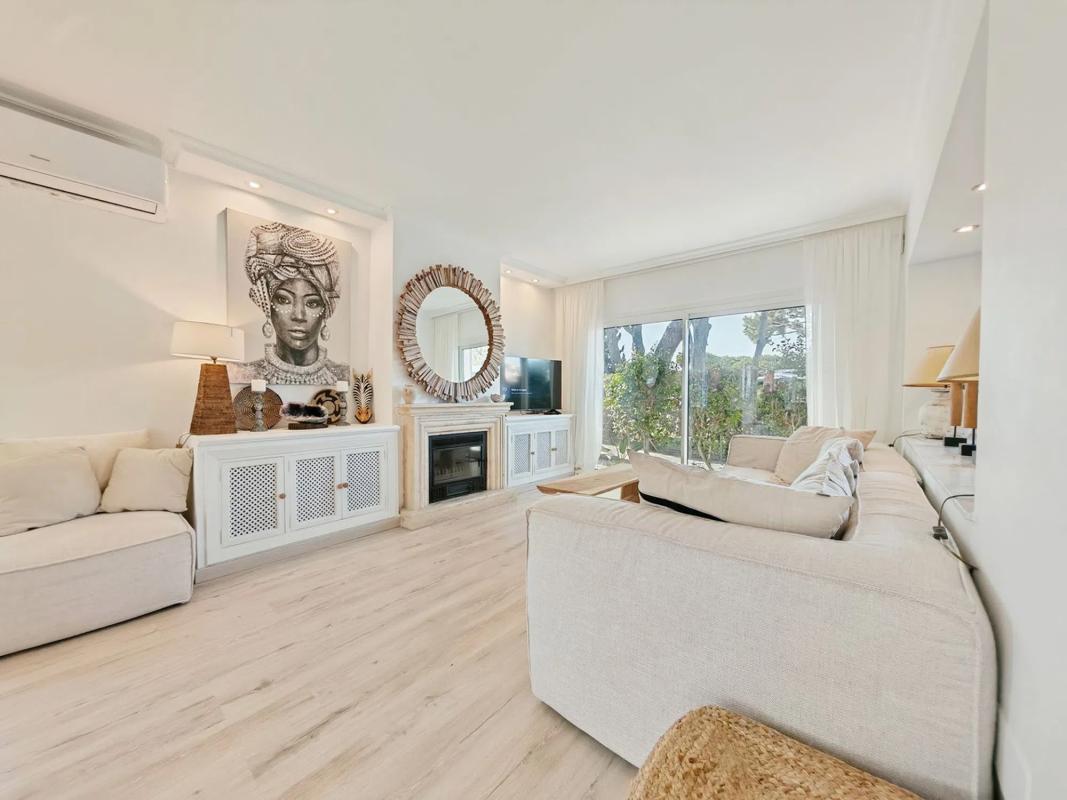 Sale of independent chalet in Avenida 3, Marbella
 photo 5