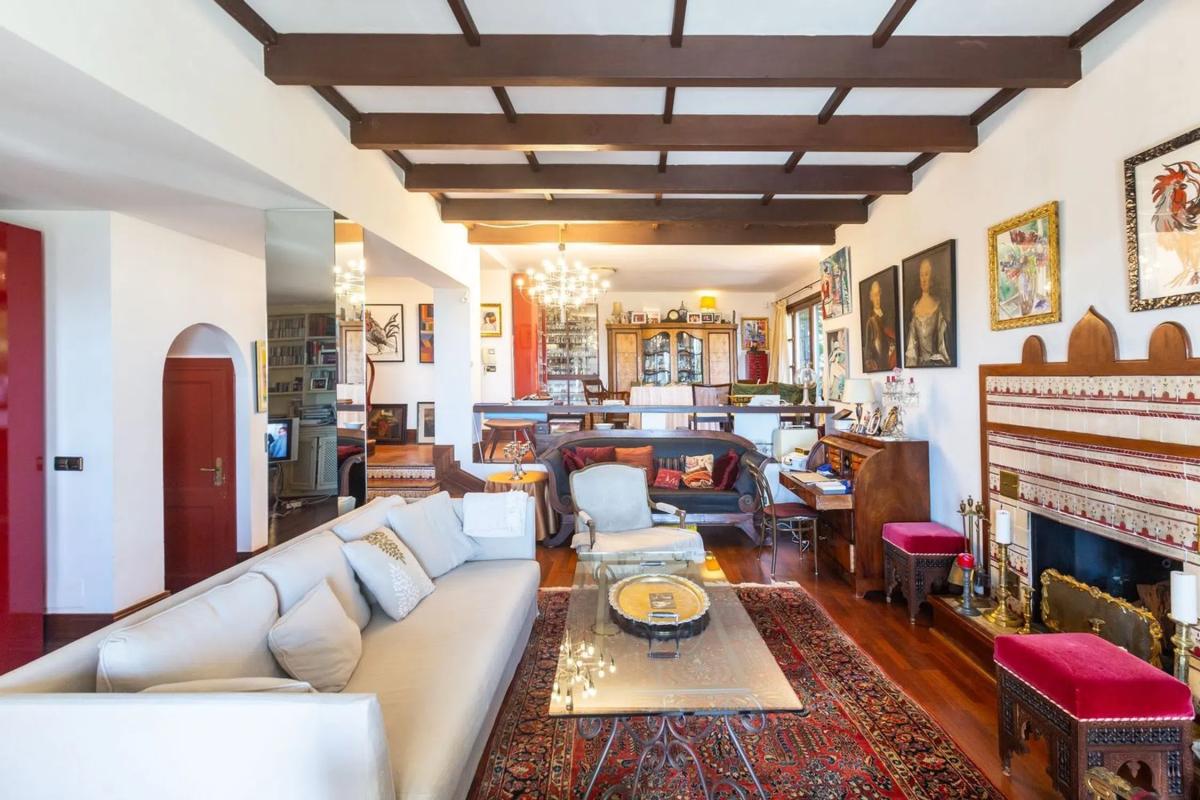 Sale of independent chalet in Barrio Elviria, Marbella
 photo 5