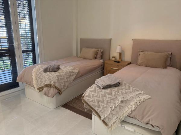 Piso en venta en Vurita, 5, Marbella
thumbnail 2