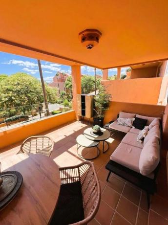 Piso en venta en Barrio Santa María, Marbella
thumbnail 1