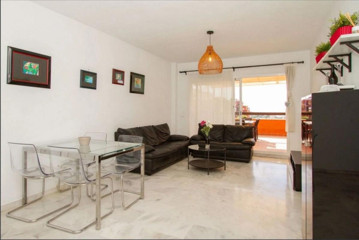 Sprzedaż duplexu w Barrio Reserva de Marbella, Marbella photo 3